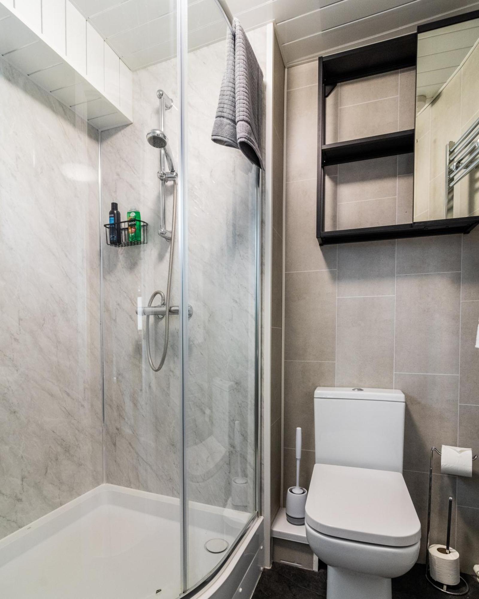 Quarters- Riverside Apartment Belfast